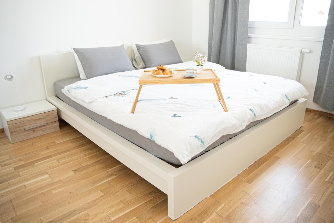 Bright & Modern - Balcony - Apartment Vienna Luaran gambar